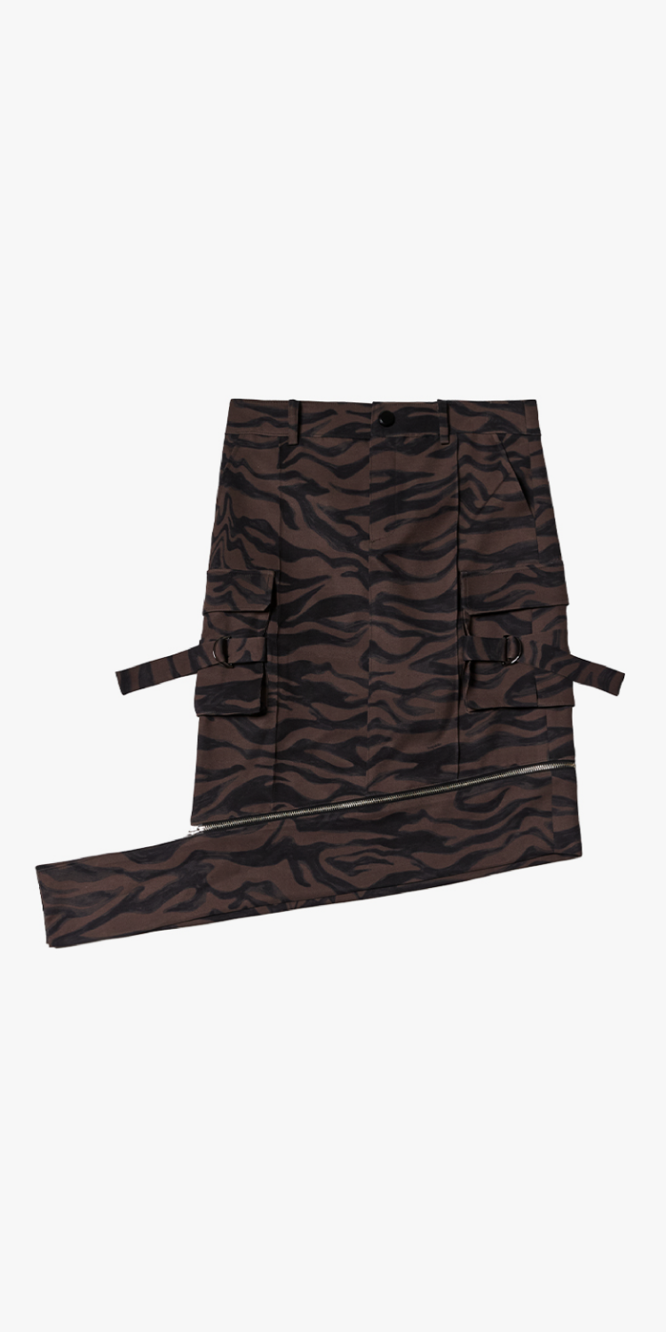 Tiger printed zipper cargo skirt