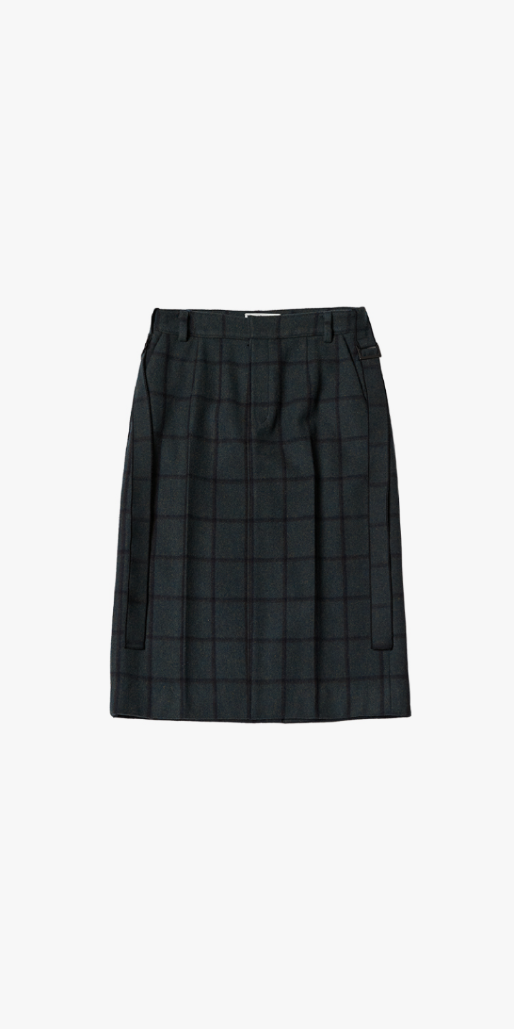 Check back cut-out belted skirt